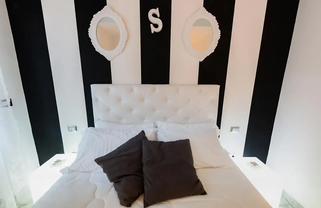 Ora Blu Guest House-1